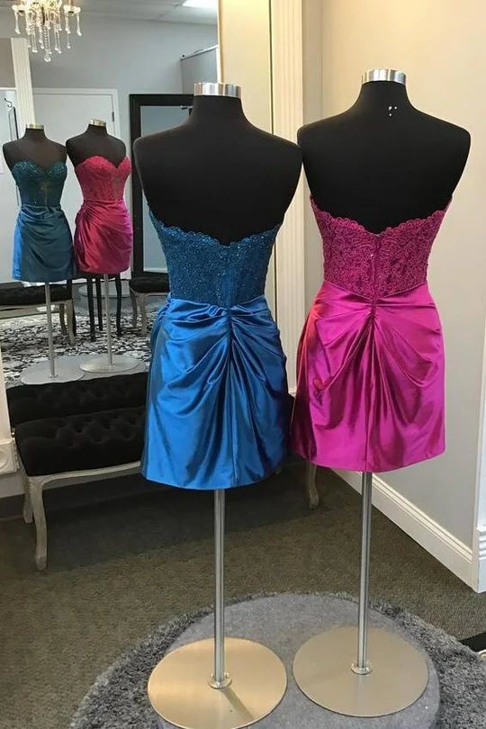 Strapless Lace Appliques Pleated Tight Homecoming Dress