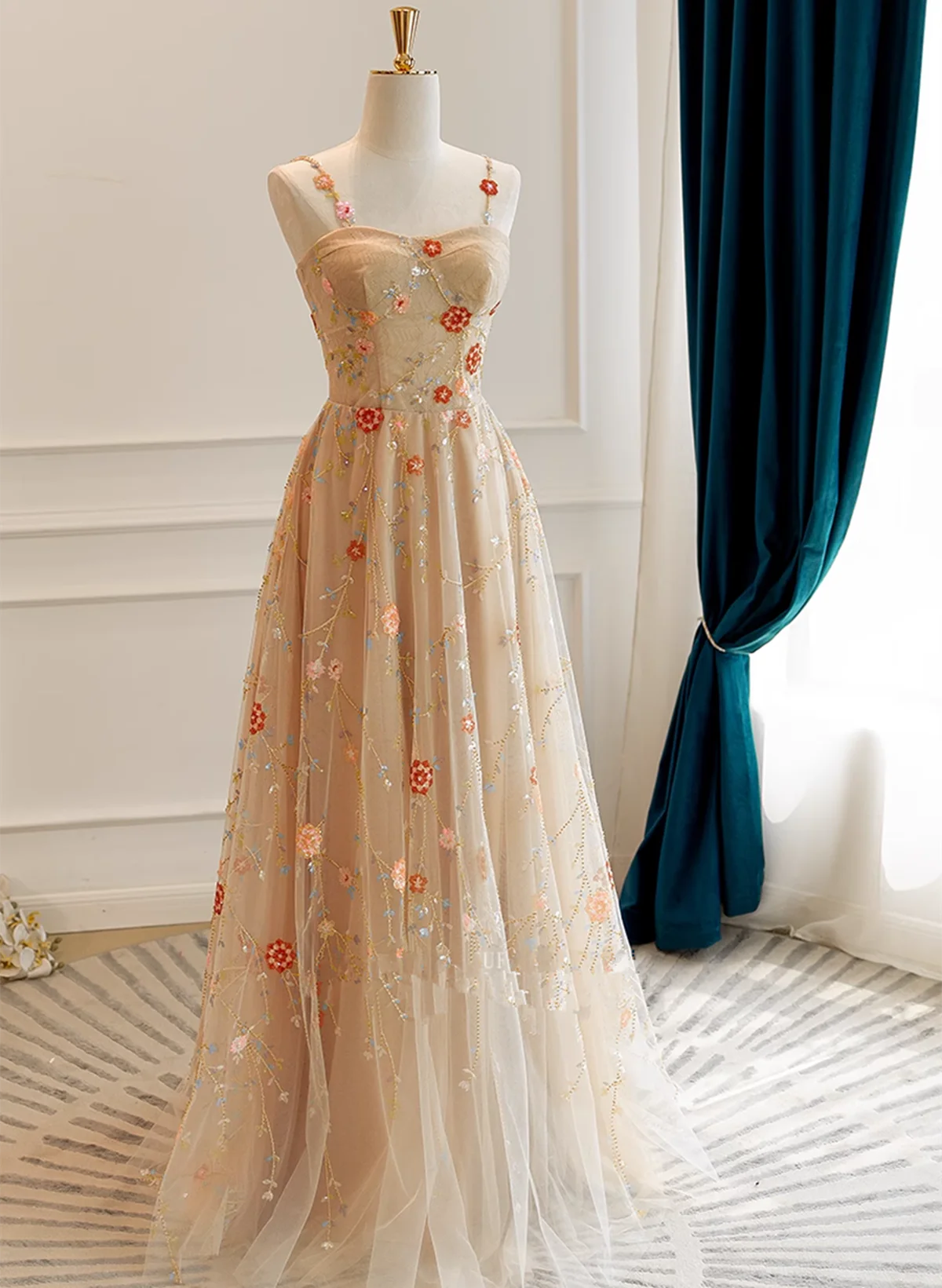 Champagne Floral Tulle Straps Sweetheart Wedding Full Of Charm Prom Dress