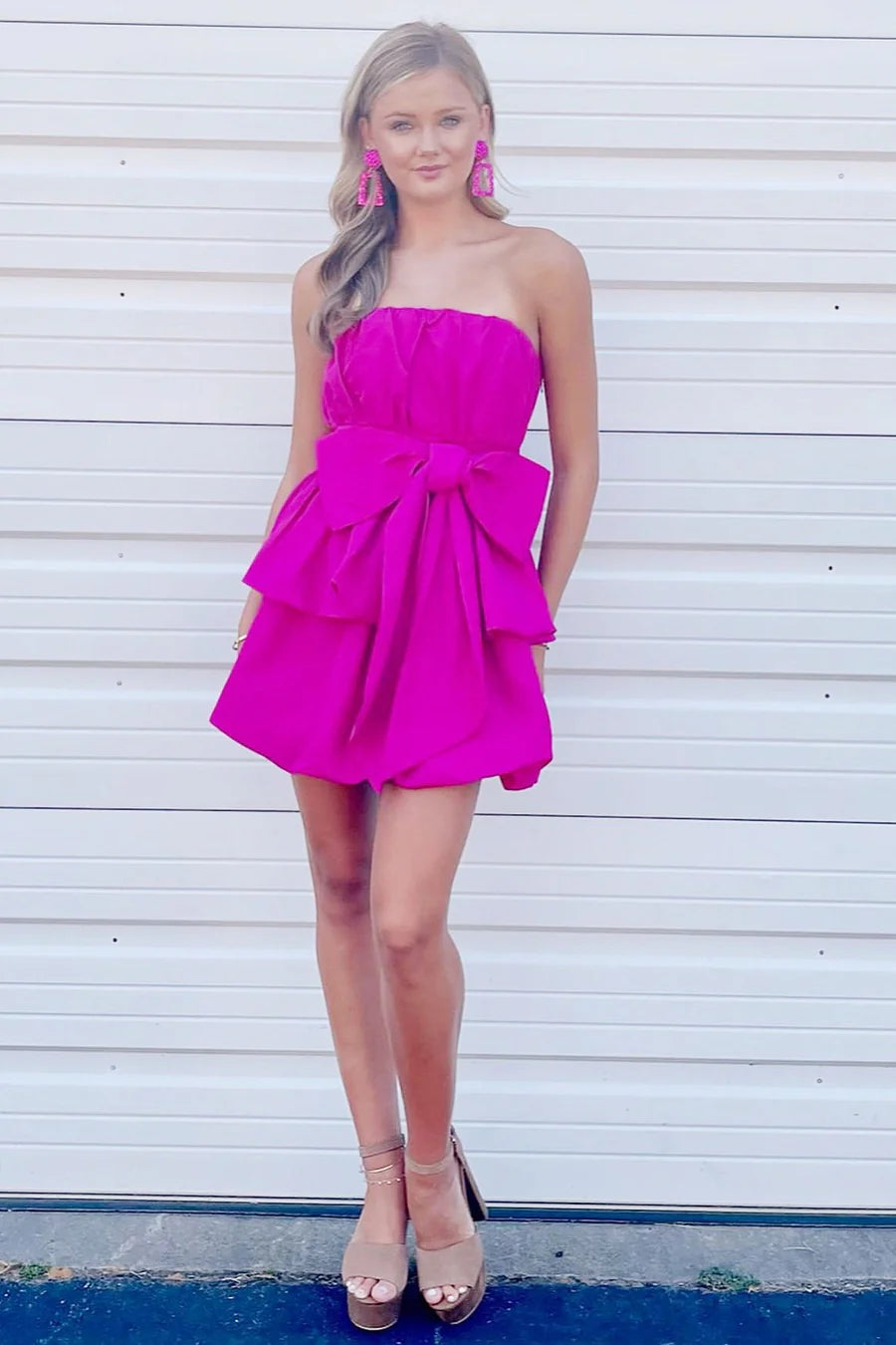 Magenta Strapless Bow-Front Short Retract Your Waist Homecoming Dress