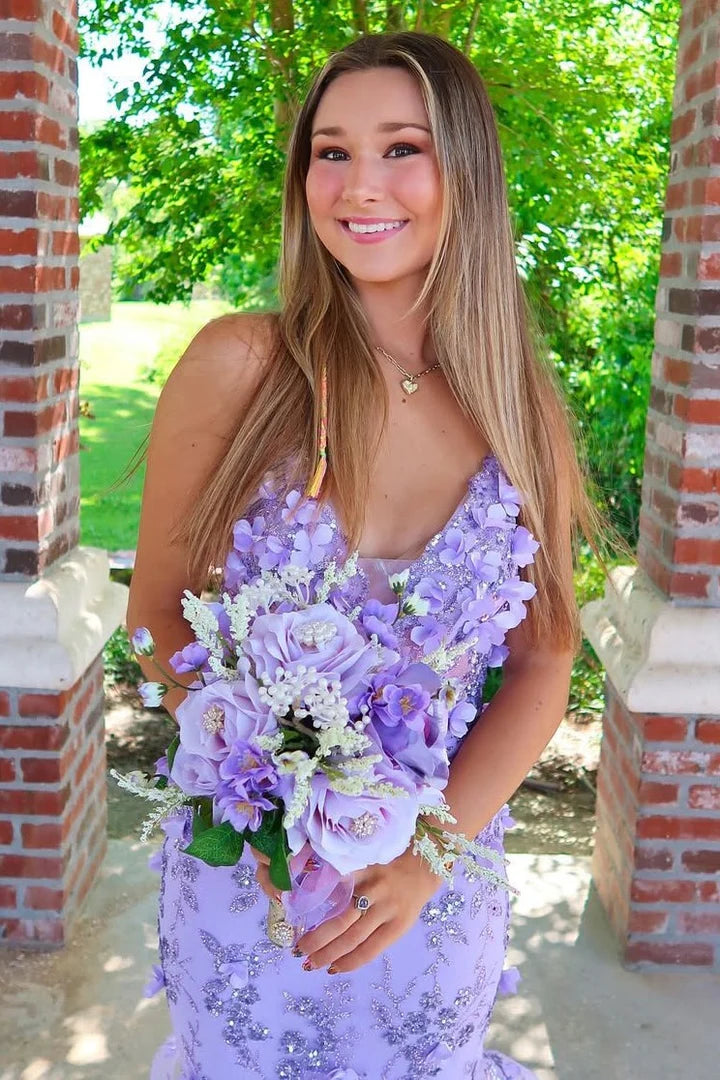 Stunning V-Neck Spaghetti Straps Appliques Mermaid Prom Dress