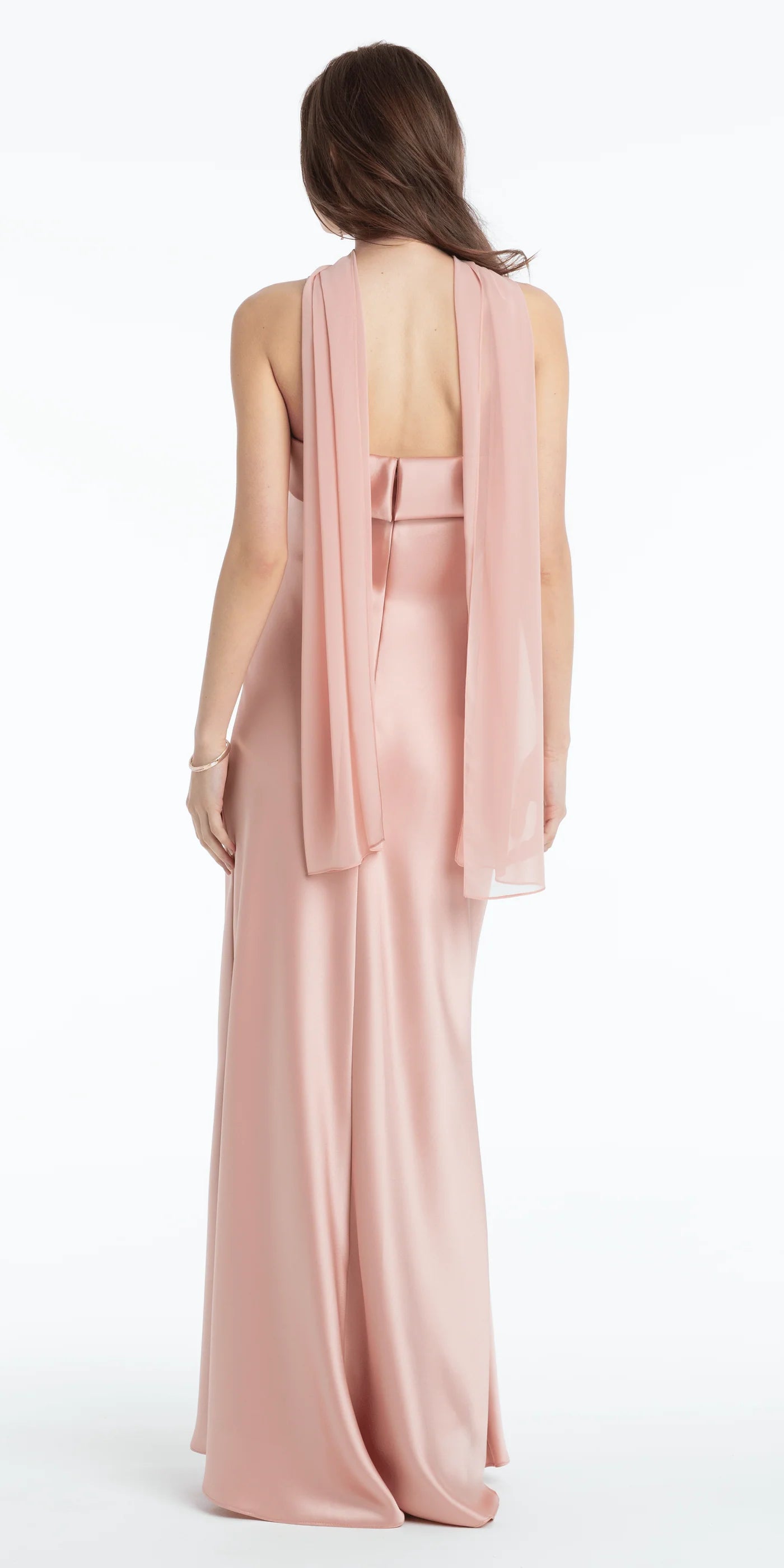 Elegant Satin Sheath Silhouette Strapless Halter Floor-Length Prom Dress with Chiffon Scarf Detail for Formal Events