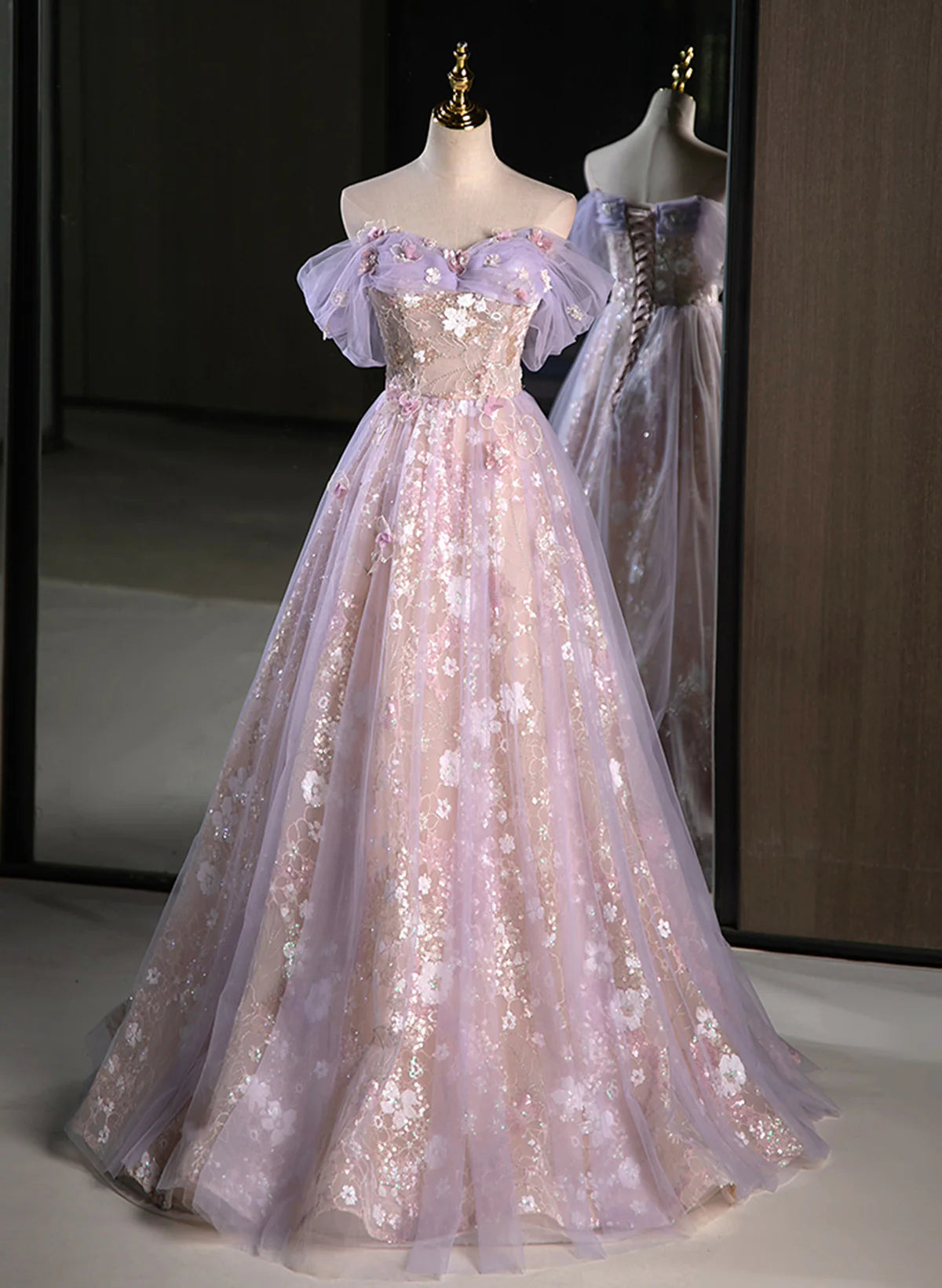 Lovely Light Purple Floral Tulle Off Shoulder Prom Dresses