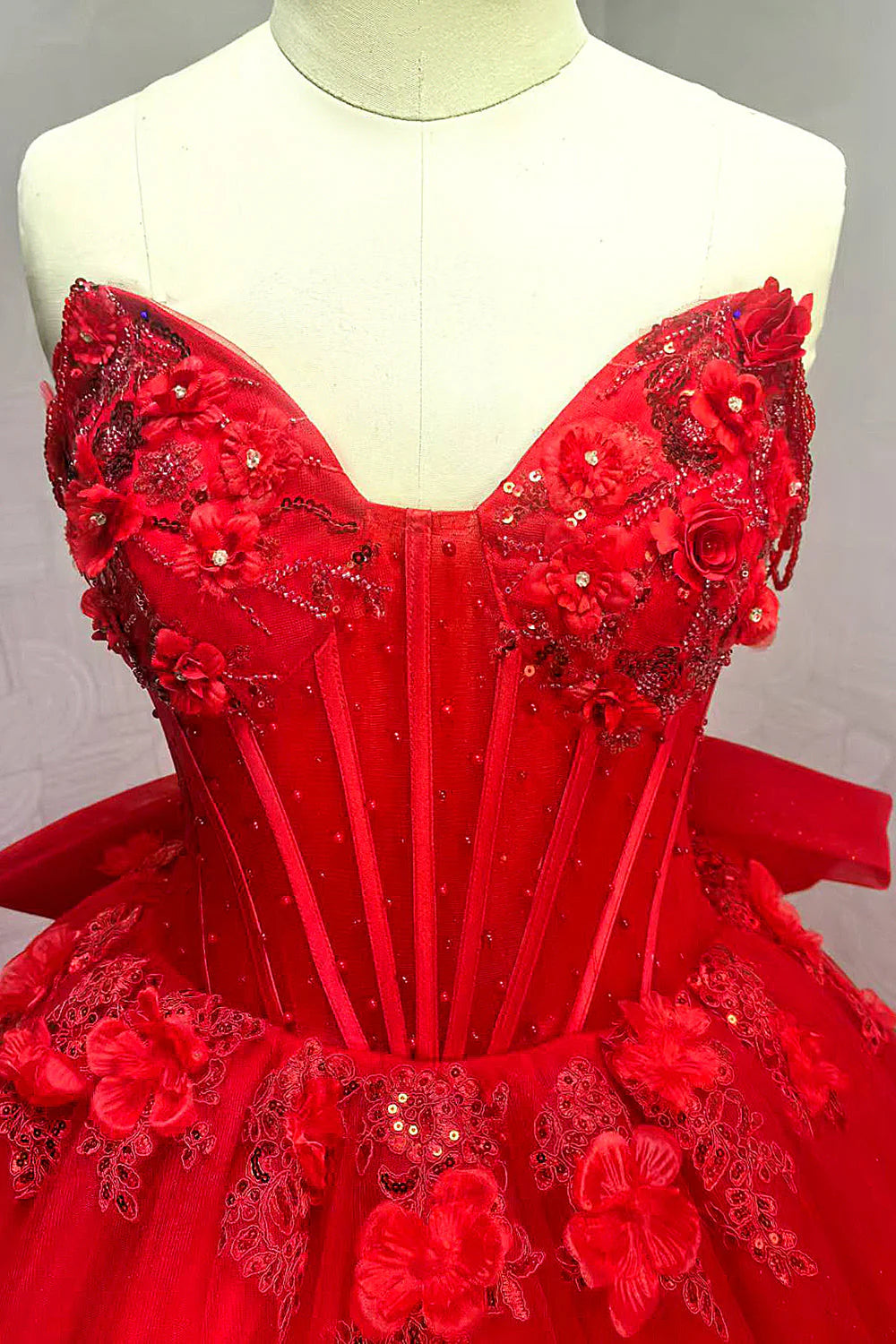 Glitter Sweetheart Tulle Appliqued Red Quinceanera Dress with Train