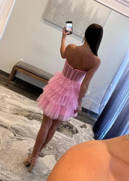 A Line Black Strapless Tiered Full of charm Homecoming Dress