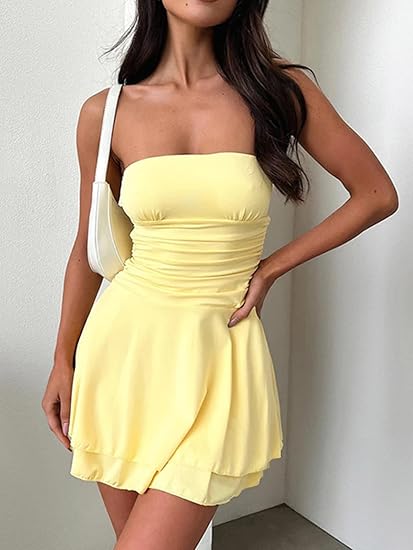 Strapless Ruched Basque Waist Ruffle Layer Mini Homecoming Dresses
