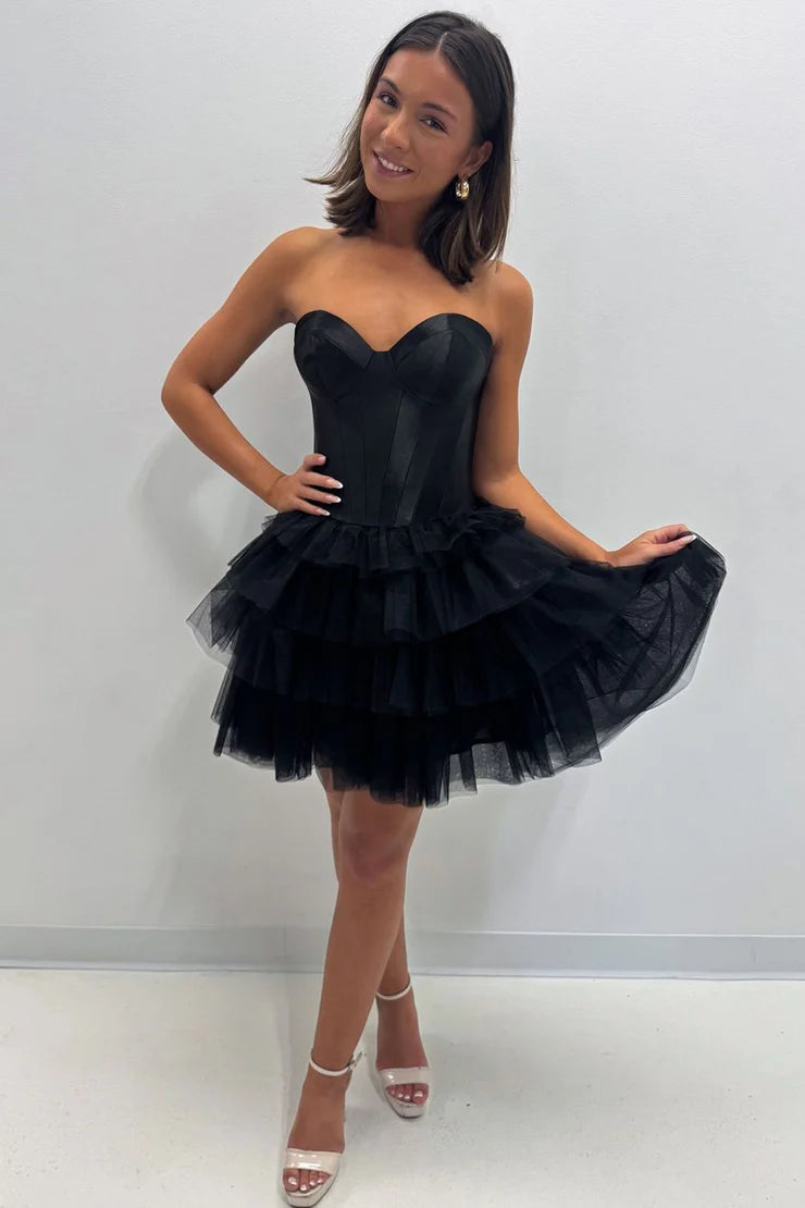 Cute A-Line Sweetheart Black Tulle Tiered Short Homecoming Dresses