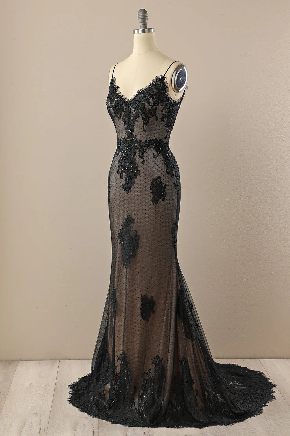 Black V neck Beaded Appropriate Color Matching Full Of Charm Prom Dress