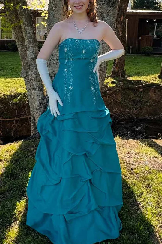 A-Line Strapless Appliques Pleats Long Formal Prom Dress