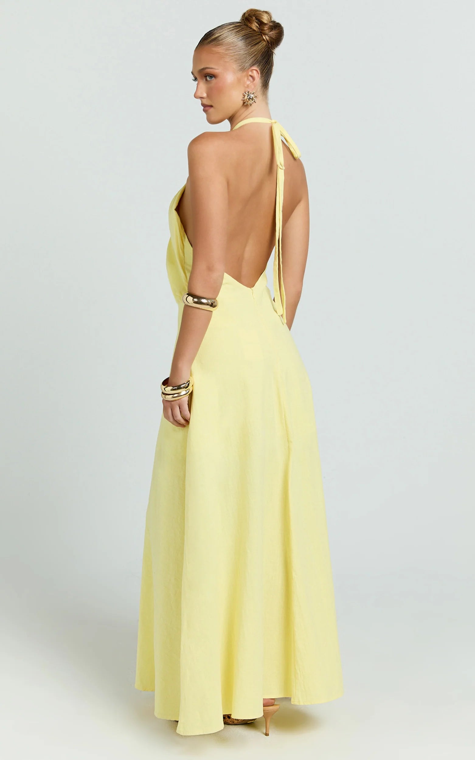 Airy A-Line Halter-Neck Sleeveless Tie-Back Floor-Length Yellow Evening Dress