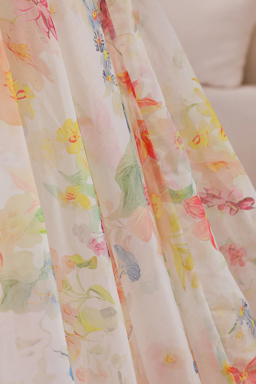 Ball-Gown/Princess Ivory Flower Sweep Train Wedding Dress with Half Sleeves