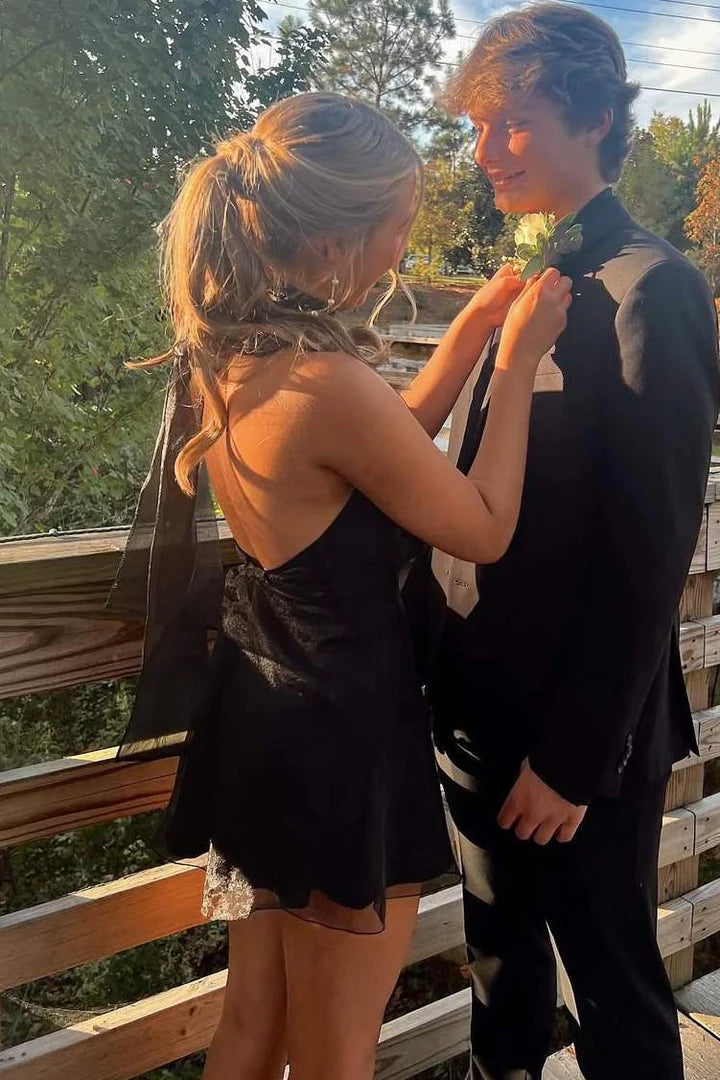 Black Halter High Neck A-Line Sleeveless Short Homecoming Dress