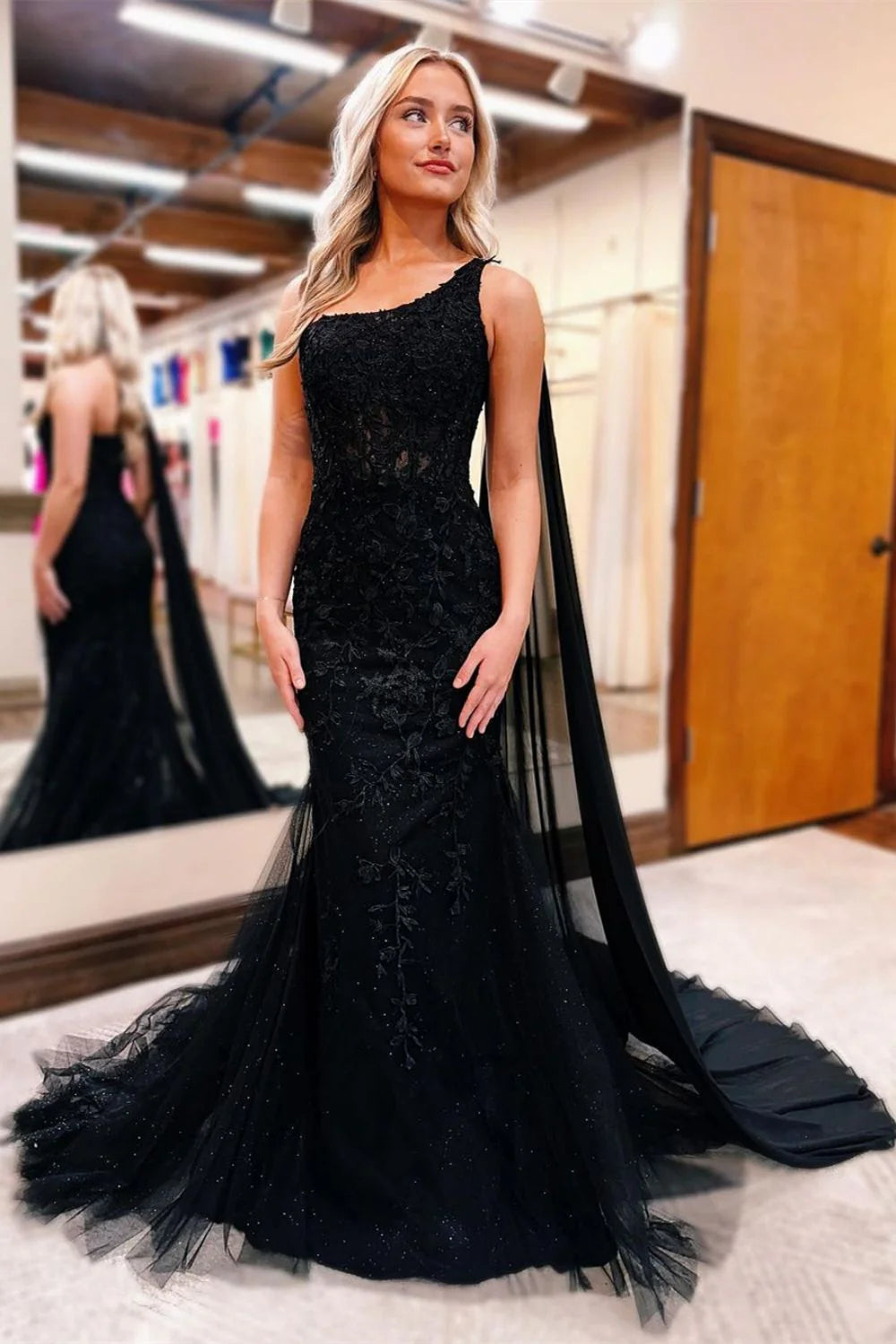 Black Beaded Mermaid Lace One Shoulder Long Full Of Charm Prom Dress
