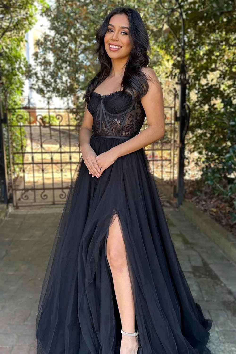 Black Tulle A-Line Strapless Long Prom Full Of Charm Evening Dresses