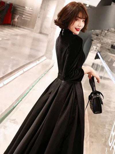 Black Velvet High-Neck Long-Sleeve A-Line Shimmer Floor-Length Evening Dress
