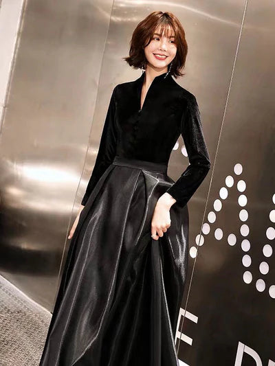 Black Velvet High-Neck Long-Sleeve A-Line Shimmer Floor-Length Evening Dress