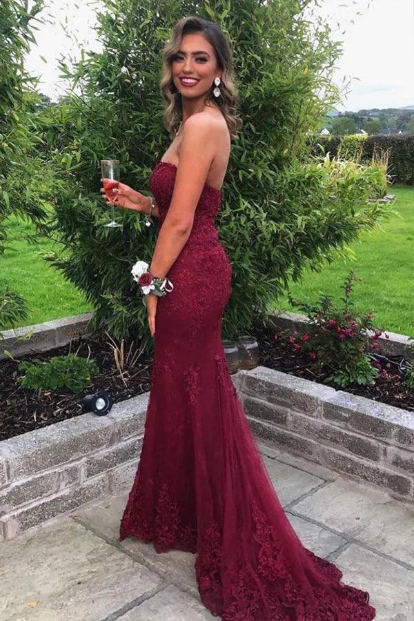 Burgundy Strapless Lace Mermaid Sweetheart Neck Evening Dresses