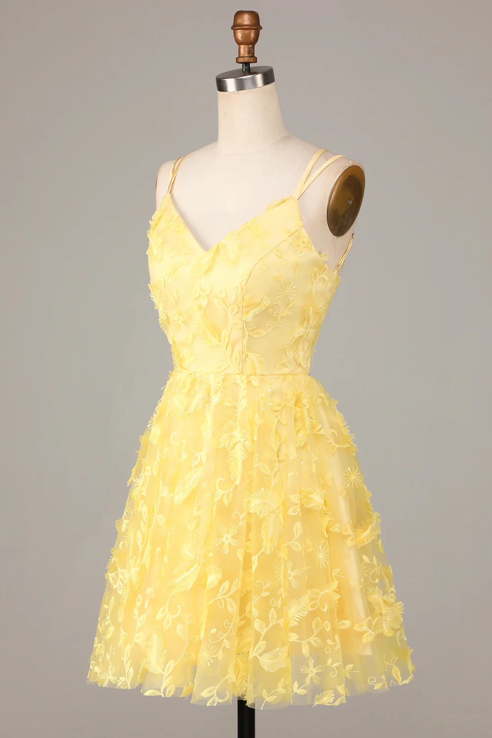 Yellow V Neck Tulle Backless Short  Full Of Charm Homecoing Dress