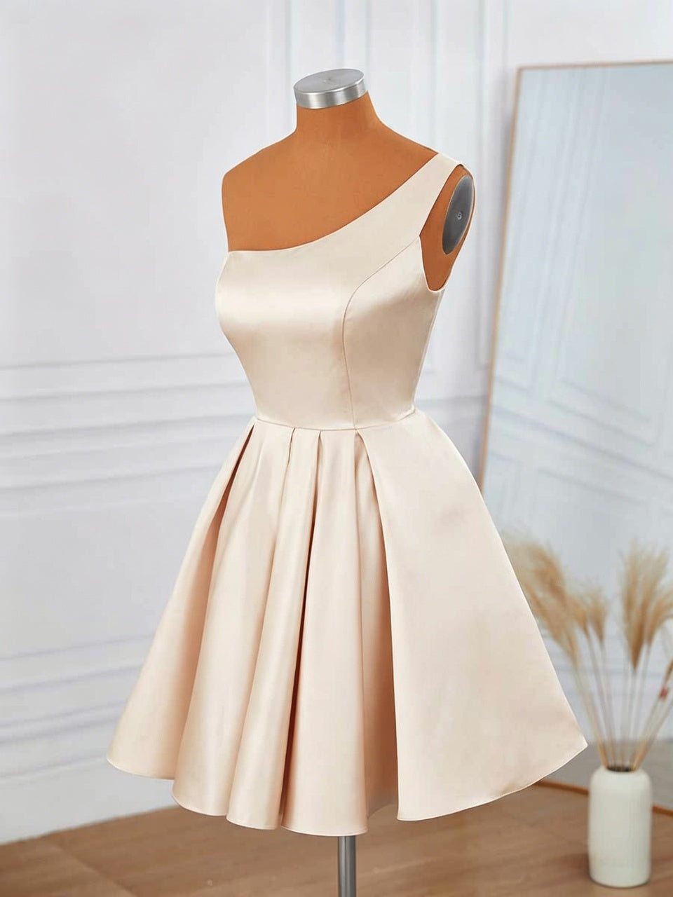 Champagne Satin One Shoulder Pleated A-Line Short Homecoming Dresses