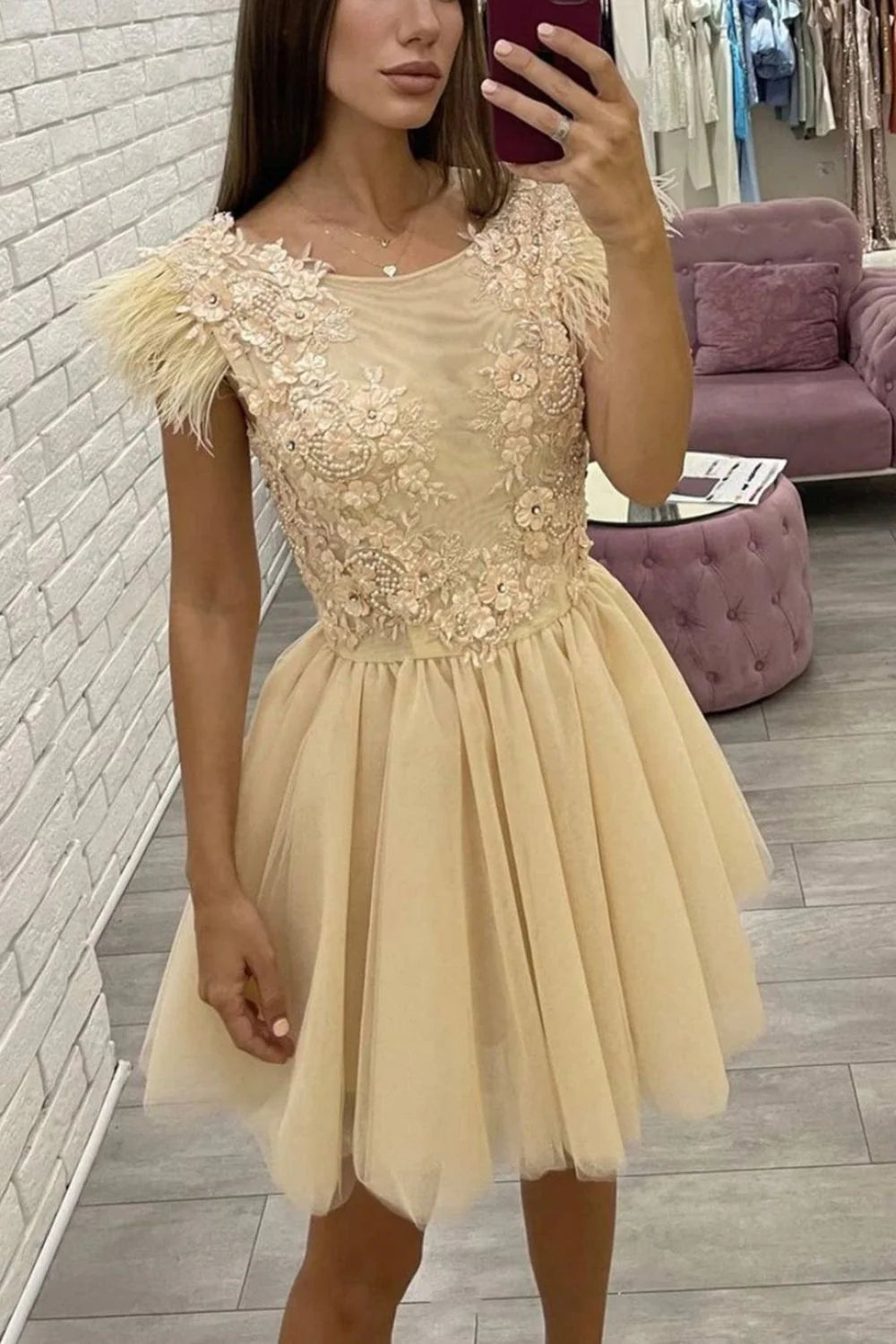 Champagne A-line Short Homecoming Dress WIth Beading Applique