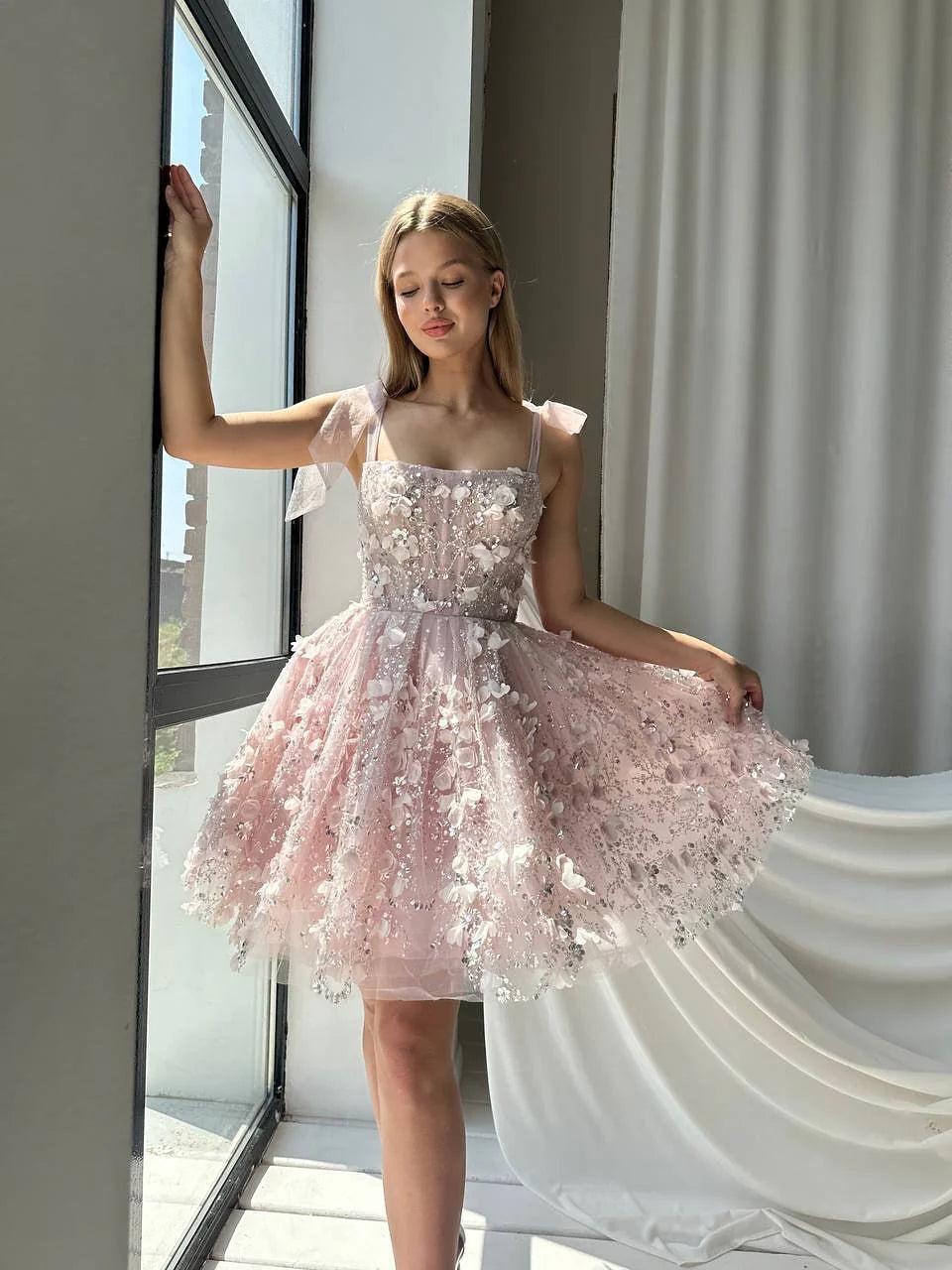 Charming A Line Spaghetti Straps Pink Short Homecoming Dress with Appliques