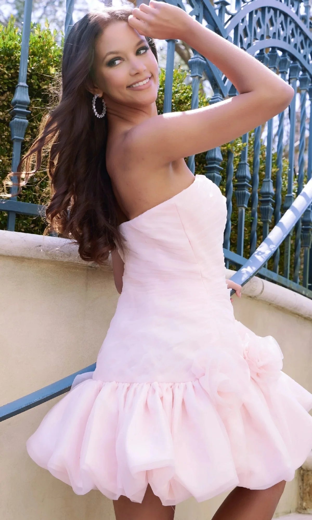 Charming A-Line Strapless Sweetheart Sleeveless Zipper Back Short Bubble Hem Ruched Homecoming Dresses