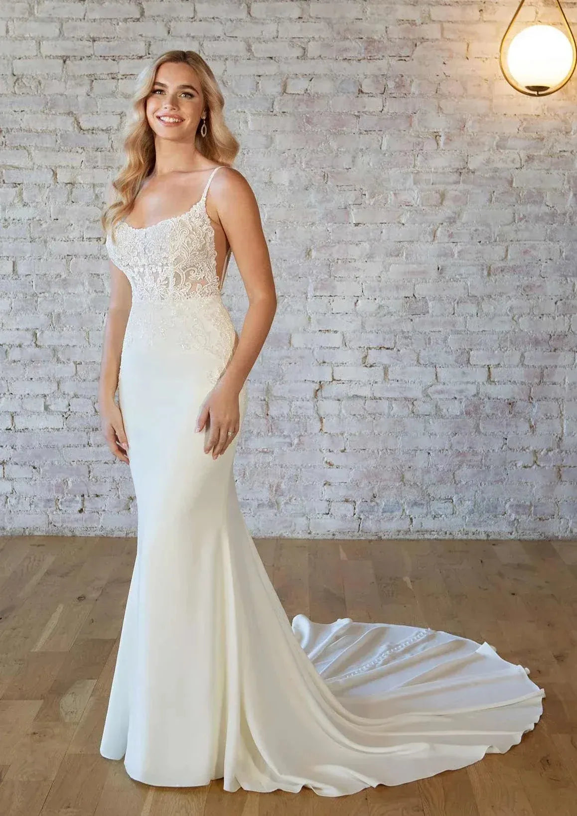 Charming Beach Lace Satin Mermaid Sweetheart Spaghetti Strap Open Back Floor-Length Wedding Dresses