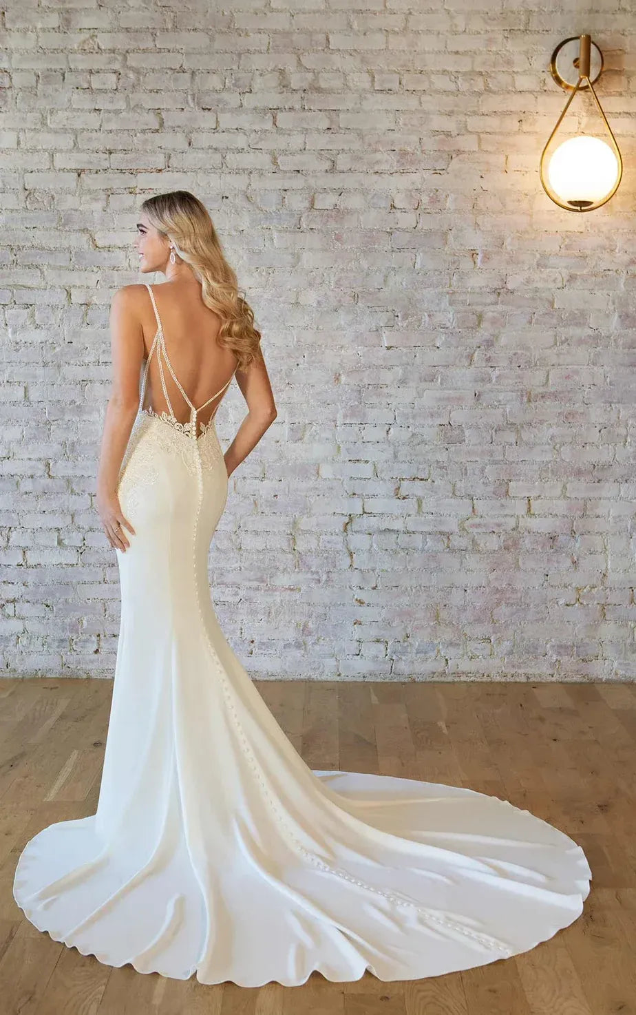 Charming Beach Lace Satin Mermaid Sweetheart Spaghetti Strap Open Back Floor-Length Wedding Dresses