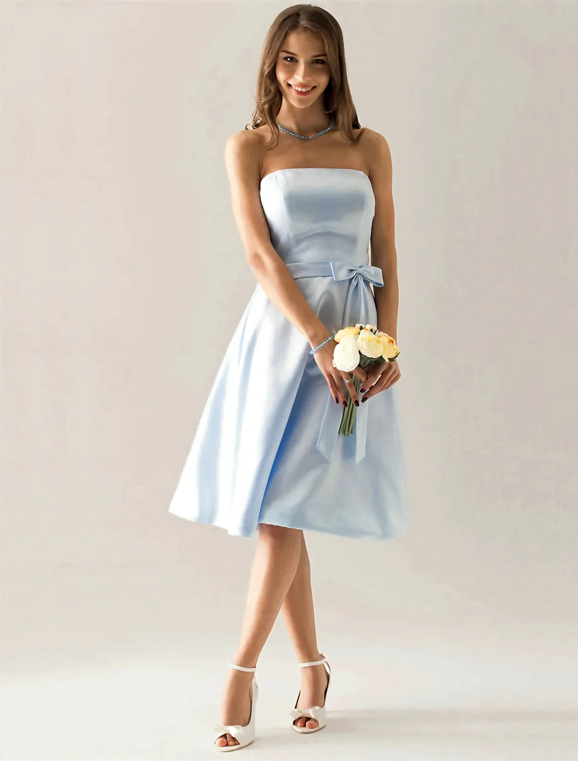 Charming Satin A-Line Strapless Sweetheart Sleeveless Zipper Back Short Bridesmaid Dresses