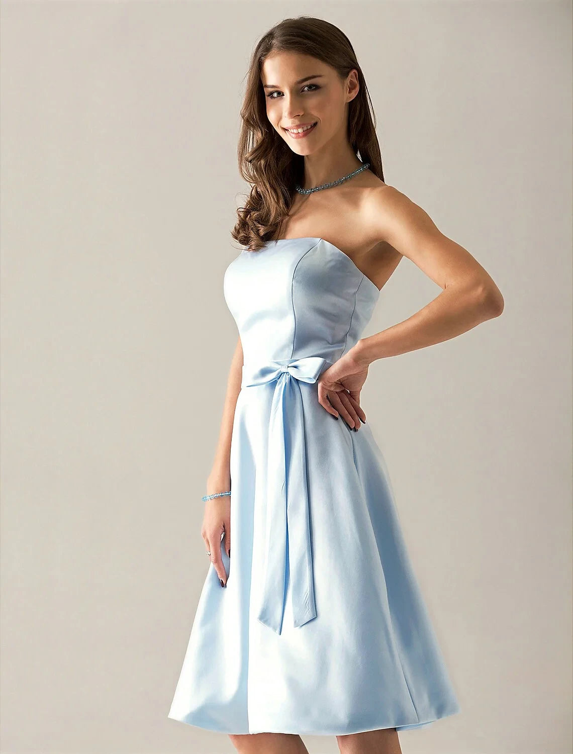 Charming Satin A-Line Strapless Sweetheart Sleeveless Zipper Back Short Bridesmaid Dresses