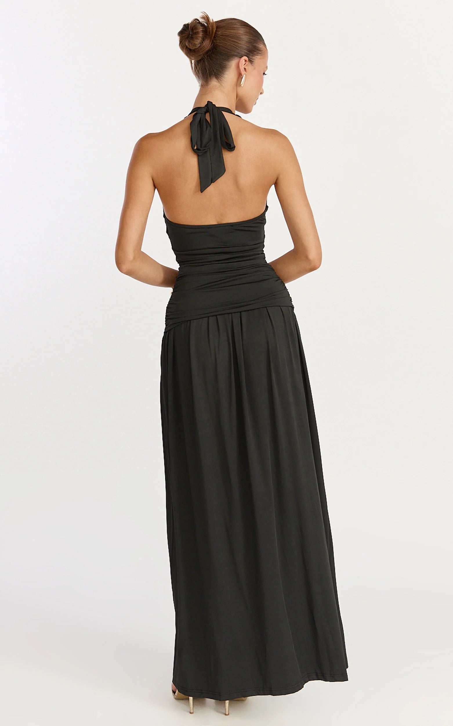 Chic Halter-Neck Tie-Back Sleeveless Slit Black Jersey Evening Dress