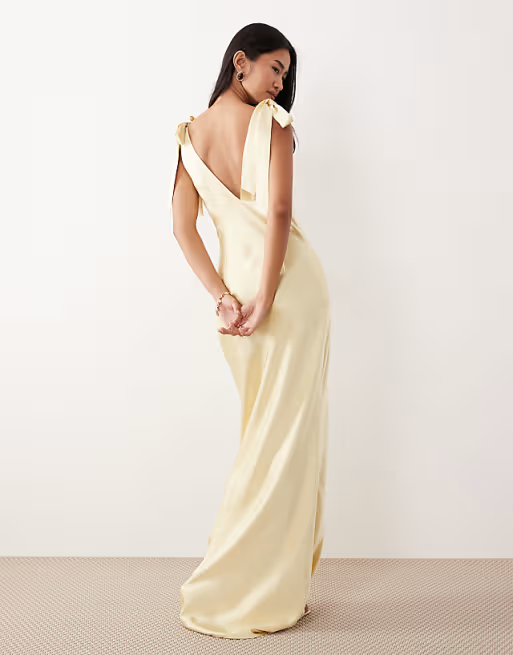 Chic V-Neck Bow-Strap Floor-Length Mermaid Satin Bridesmaid Dress