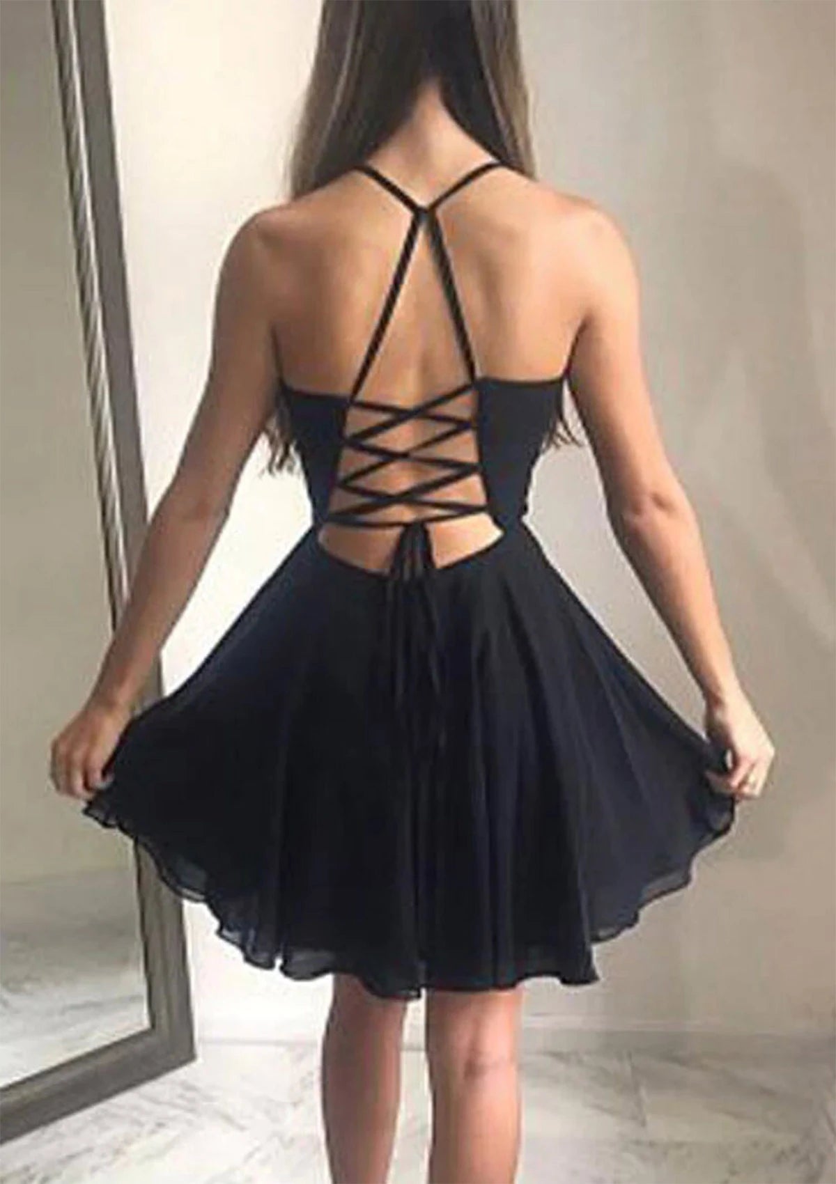 Chic Chiffon A-Line Plunge V-Neck Sleeveless Criss-Cross Lace-Up Back Short Homecoming Dresses