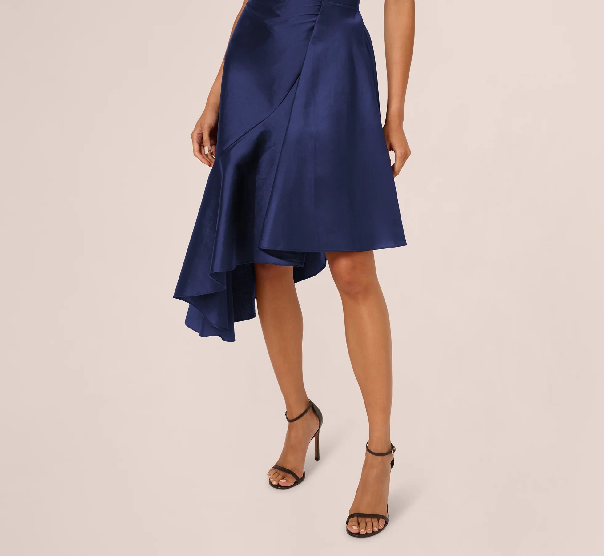 Chic Satin A-Line Halter Neck Sleeveless High Back Asymmetrical Midi Mother of the Bride Dresses