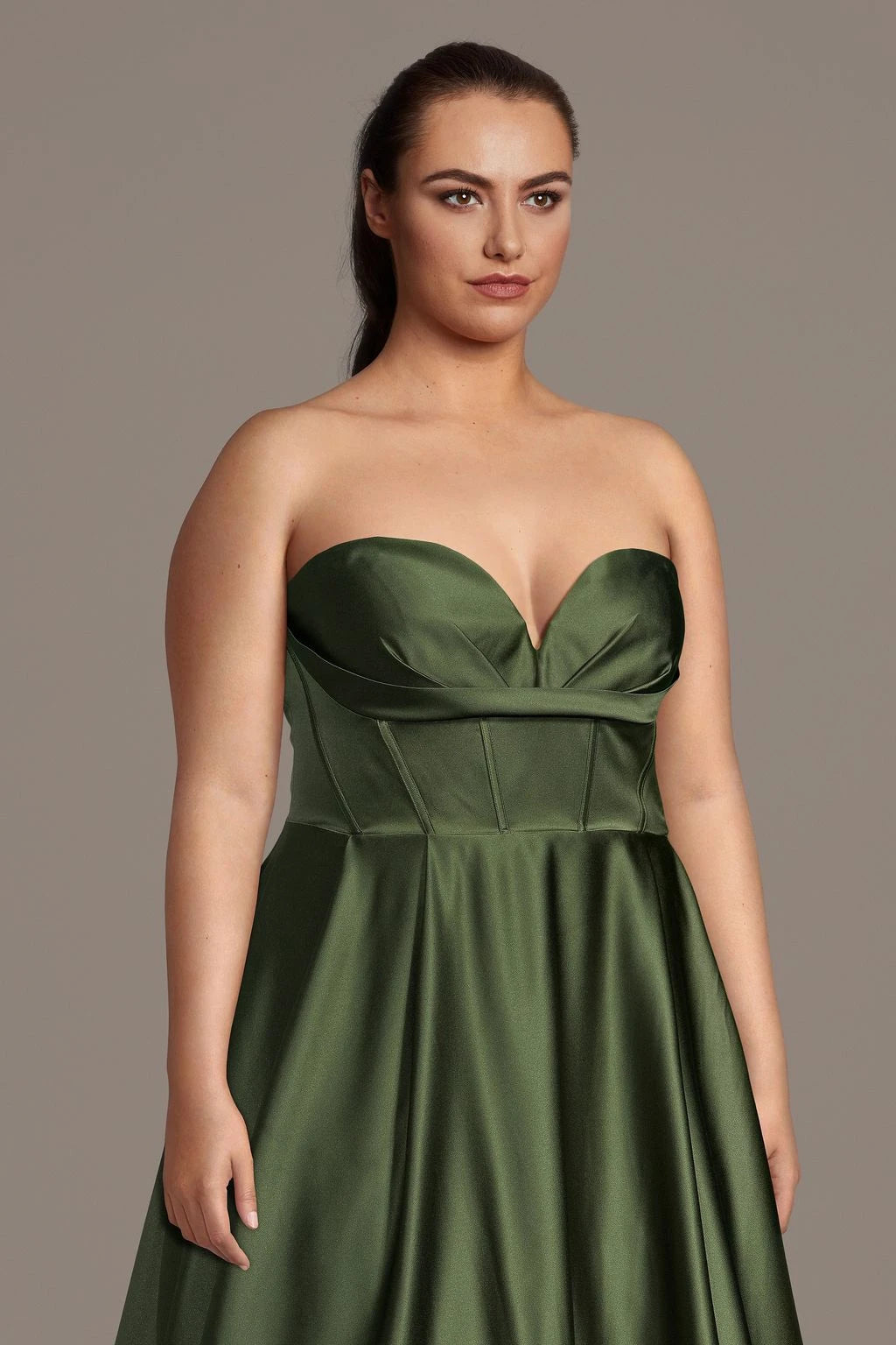 Chic Satin A-Line Sweetheart Sleeveless Zipper Back Midi Length Mother of the Bride Dresses