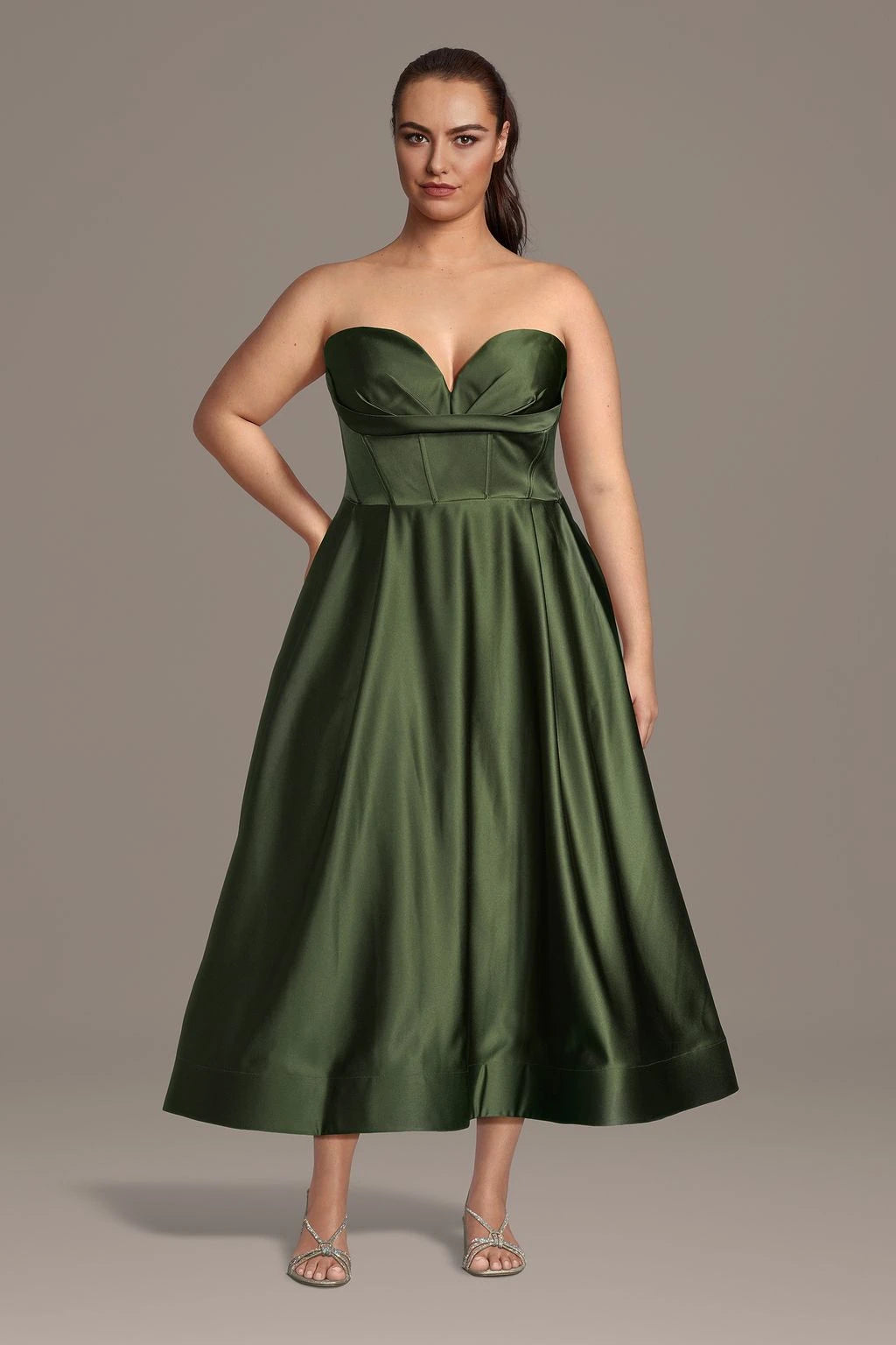 Chic Satin A-Line Sweetheart Sleeveless Zipper Back Midi Length Mother of the Bride Dresses