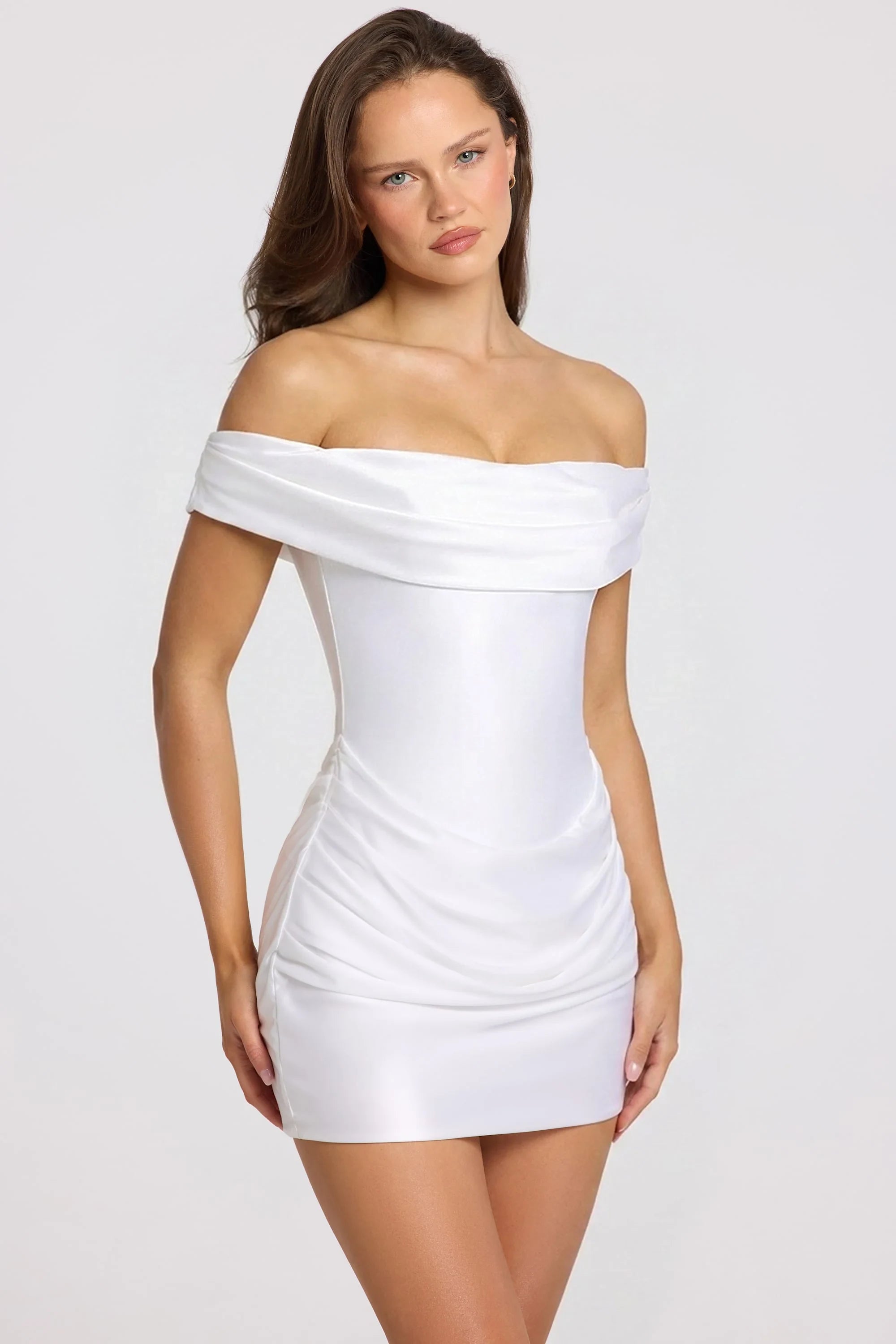 Chic Satin Sheath Draped Off-Shoulder Sleeveless Ruched Back Mini Homecoming Dresses