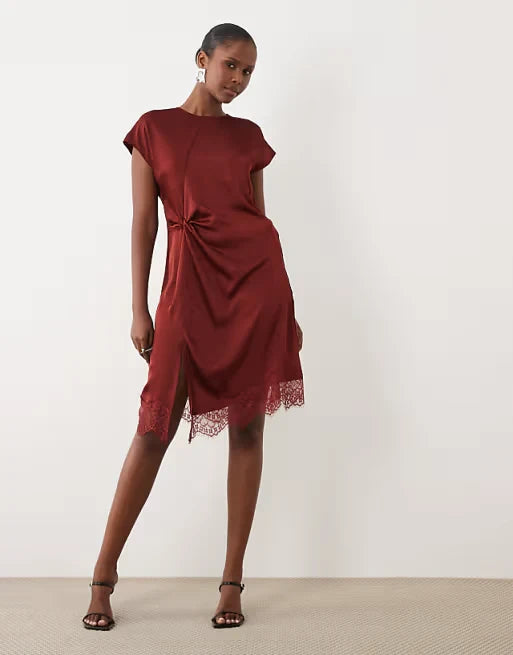 Chic Satin Sheath Round Neck Cap Sleeves Keyhole Back Knee-Length Homecoming Dresses