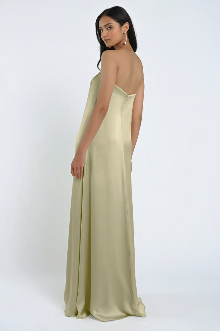Chic Satin Sheath Strapless Sleeveless Zipper Back Floor-Length Bridesmaid Dresses