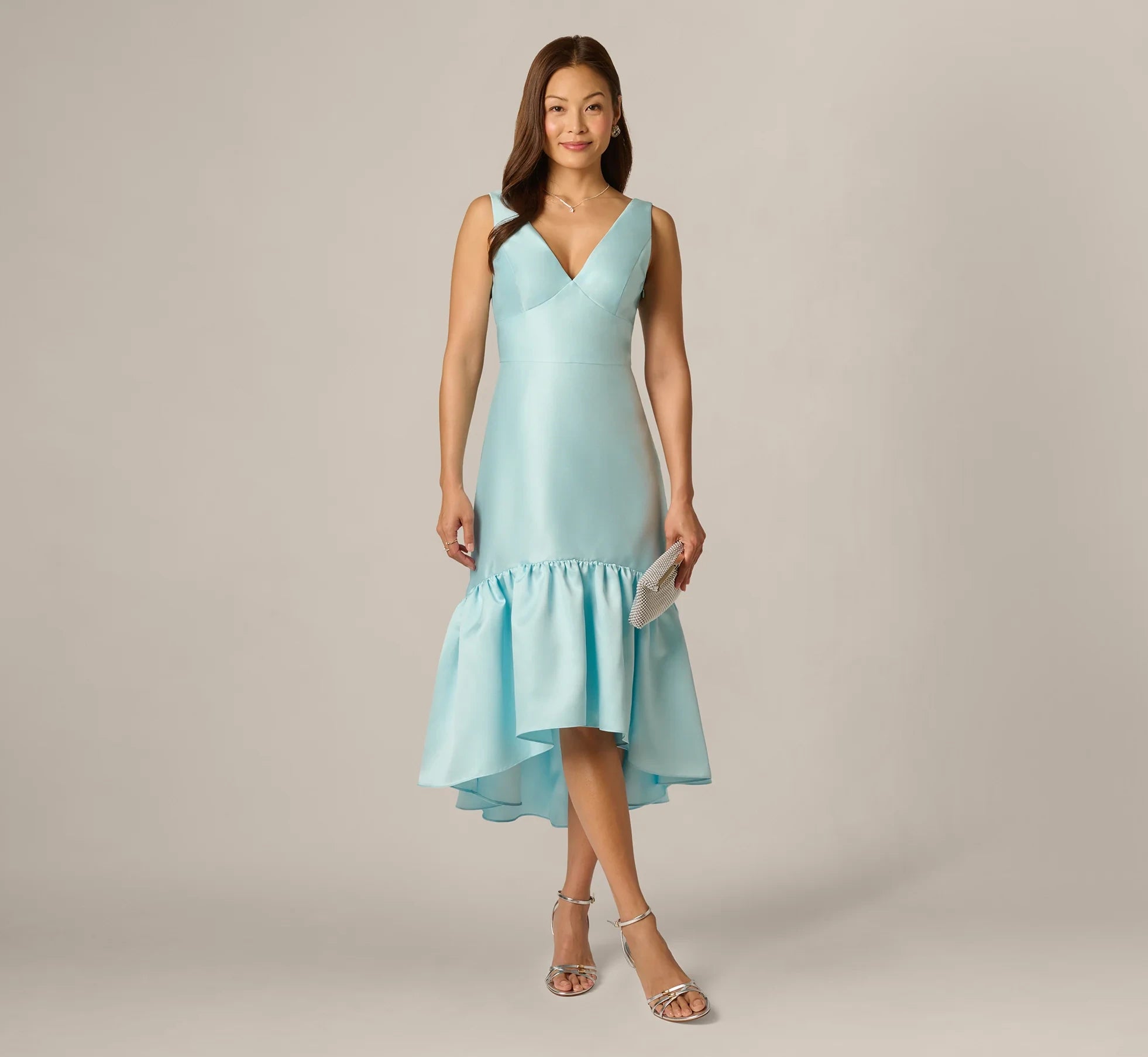 Chic Satin Sheath V-Neck Sleeveless Bow Back High-Low Mother of the Bride Dresses