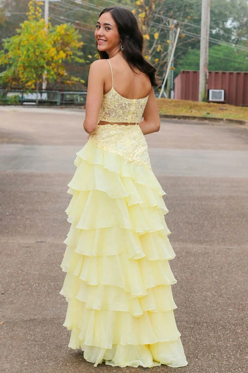 Cute Yellow Mermaid Spaghetti Straps Long Lace Prom Dress
