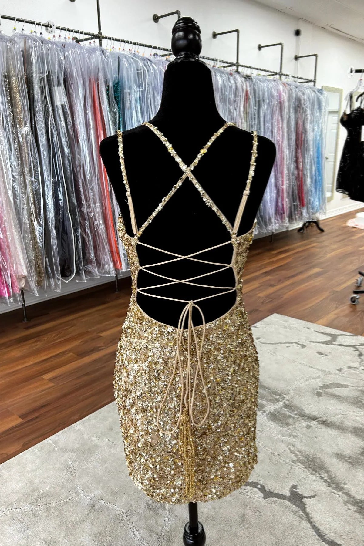 Double Straps Golden Sequin Tight Short Full Of Charm Homecoming Dresses