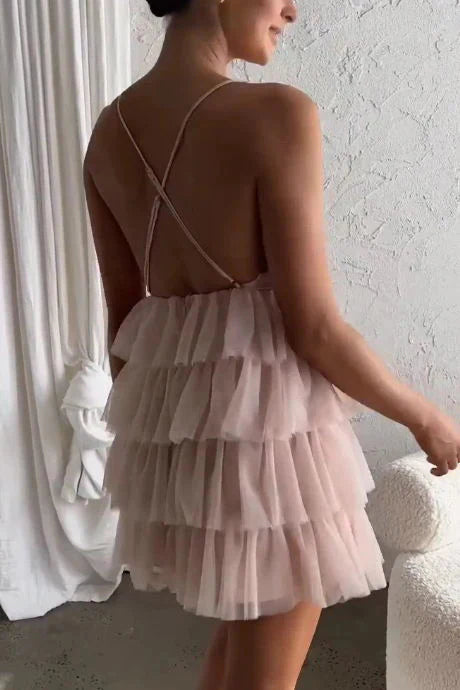 Dreamy Blush Tulle A-line Deep V Spaghetti Strap Crisscross Back Tiered Mini Homecoming Dresses