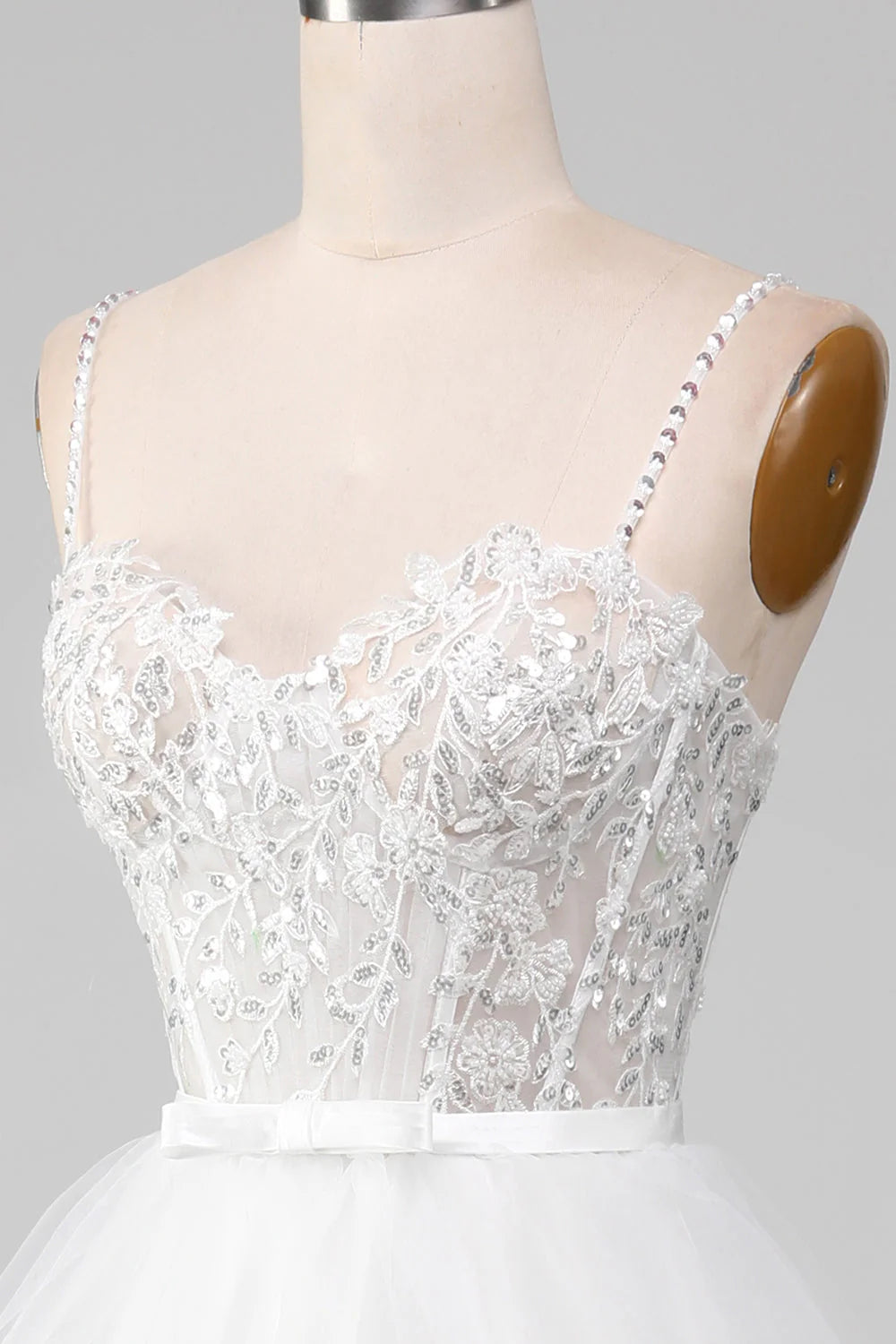 Dreamy Tulle A-Line Sweetheart Neck Beaded Strap Zipper Back Floor-Length Evening Dress