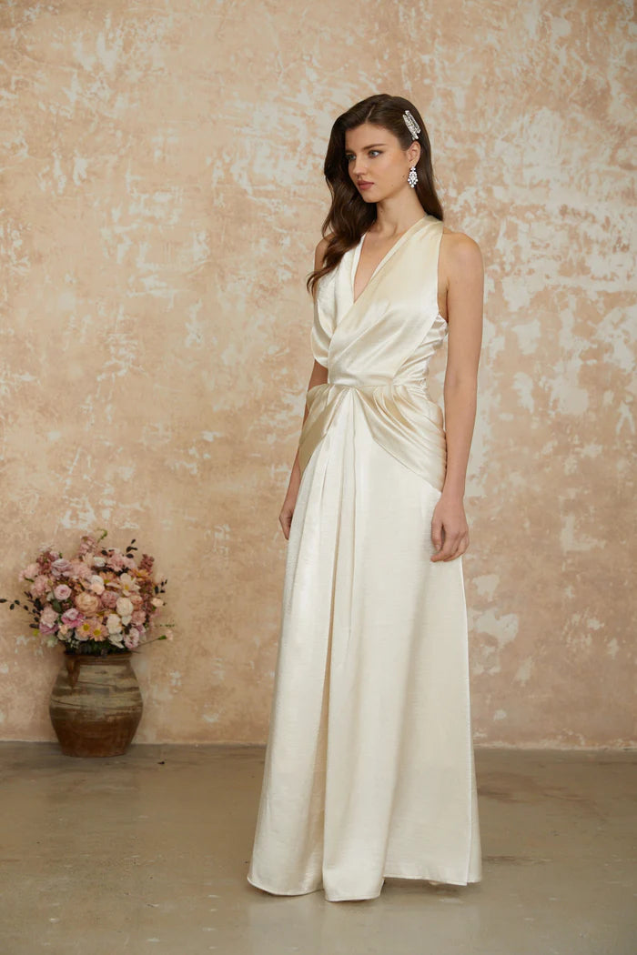 Elegant A Line Halter V Neck Sleeveless Open Back Floor Length Evening Dress