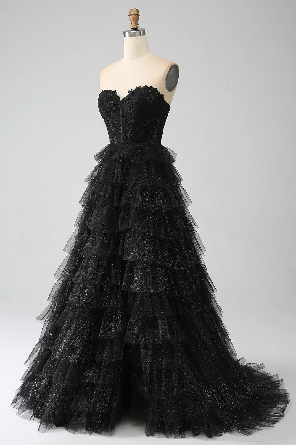 Elegant Ball Gown Sweetheart Strapless Lace Bodice Tiered Tulle Train Evening Dress