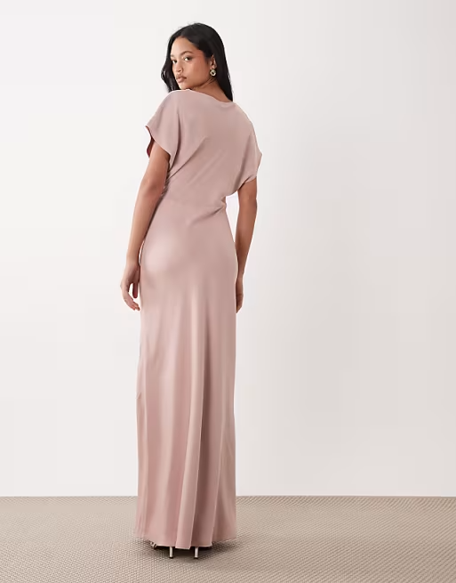 Elegant Bridesmaid Dress Cowl Neck Short Sleeve Open Back Floor-Length