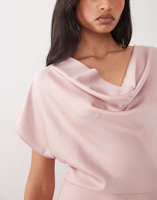 Elegant Bridesmaid Dress Cowl Neck Short Sleeve Open Back Floor-Length