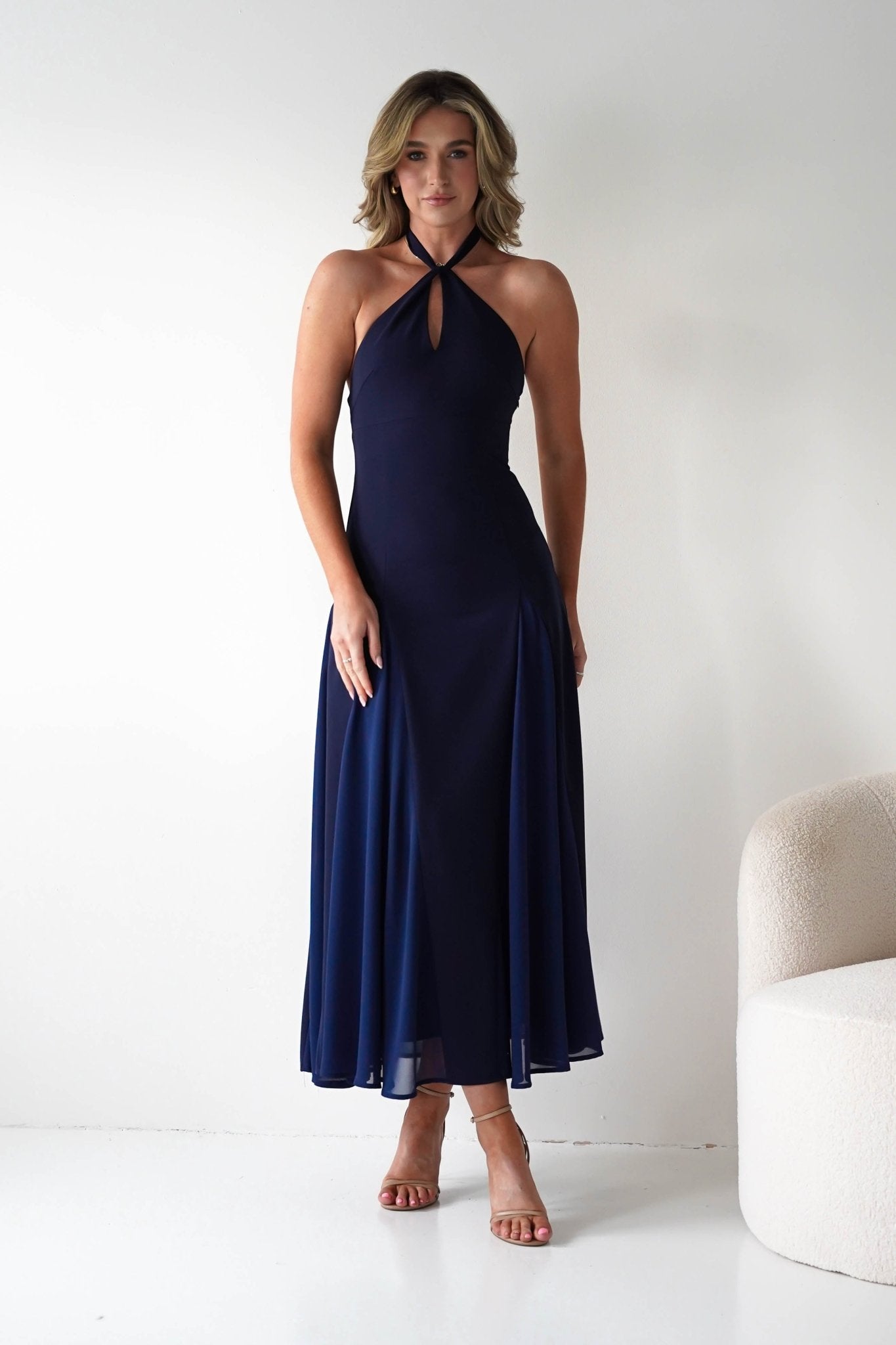 Elegant Chiffon Halter-Neck Open-Back Flared Midi Prom Dresses