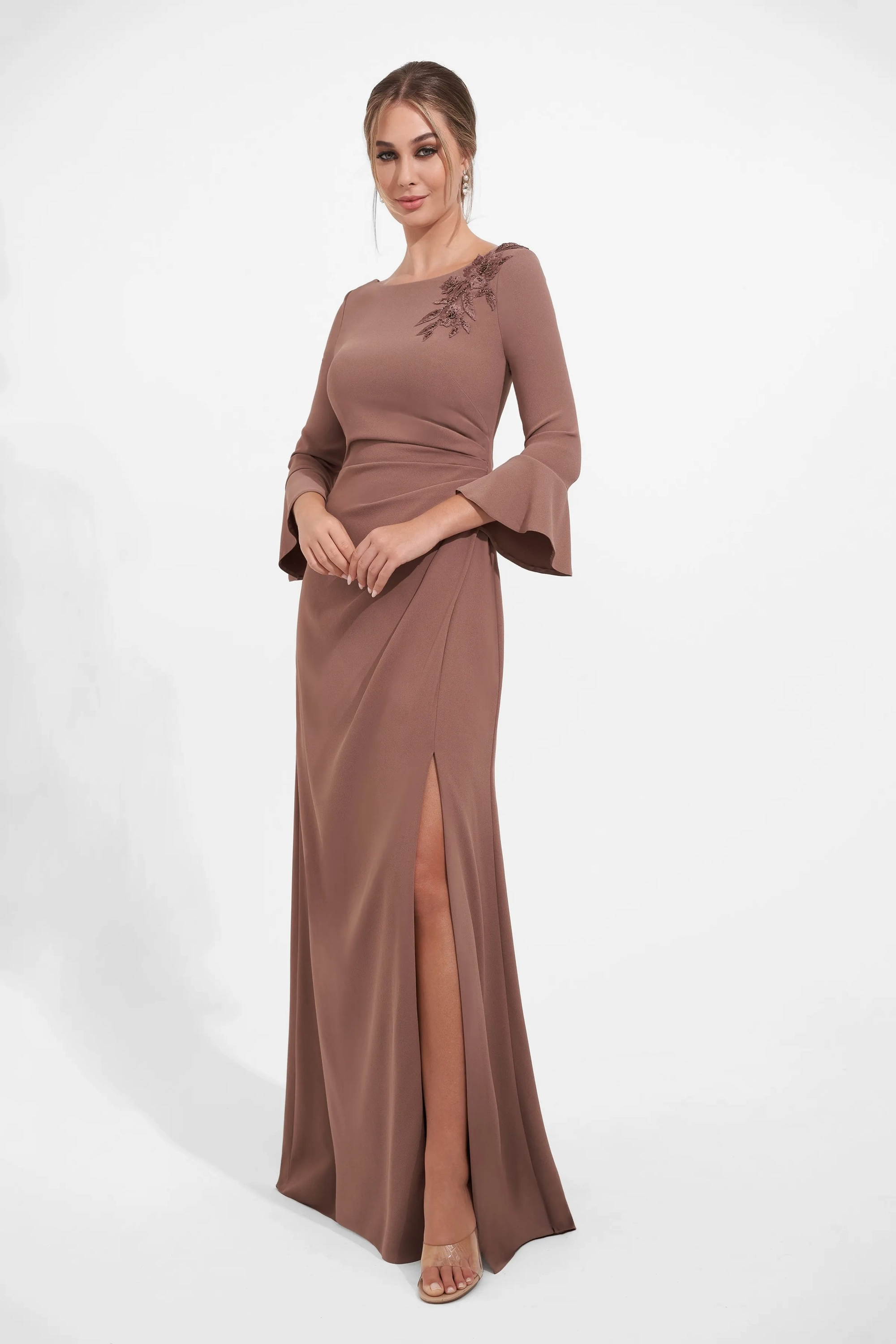 Elegant Column Boat Neck Bell Sleeve Floral Appliqué Slit Crepe Mother of the Bride Dresses