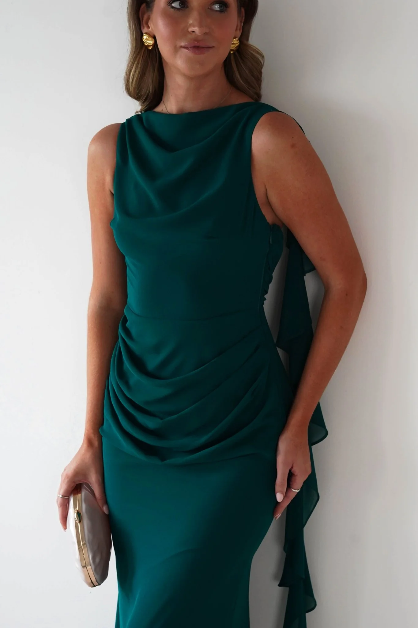 Elegant Emerald Chiffon Cowl Neck Ruched Ruffle Back Mermaid Evening Dresses